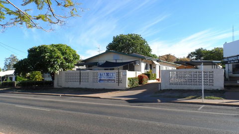 Star Inn Accommodation - Internet Find 0