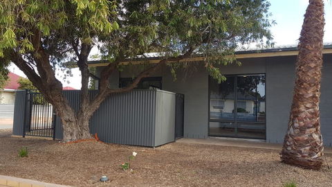 Stay Awhile In Port Pirie - Min Stay 4 Nights - Internet Find 0