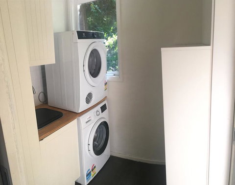 Steep Creek Retreat - Internet Find 2