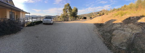 Storm Bay B&B - Internet Find 1