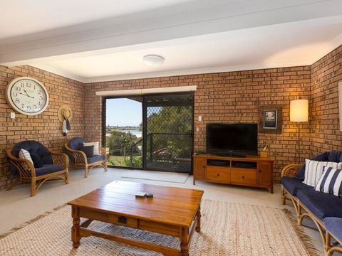 Summerhill View - Internet Find 2