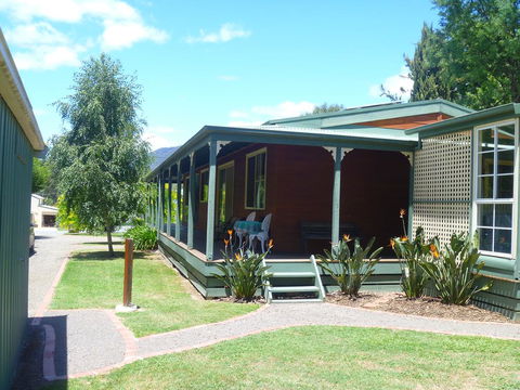 Sunburst Retreat - Internet Find 1