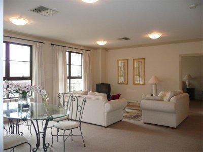 Superb Stay In Adelaides East End - Internet Find 2