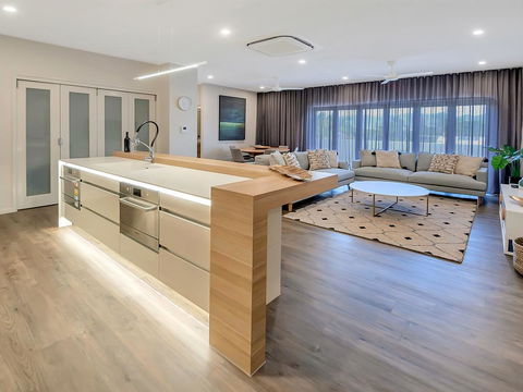 Superior Luxury Apartment In The City - Internet Find 2