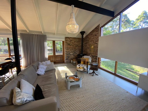 Surf Beach Holiday - Internet Find 3