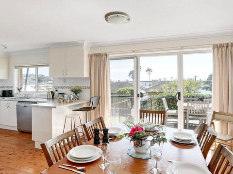 Surf Beach Views - Quiet Position, Close To Beach - Internet Find 1