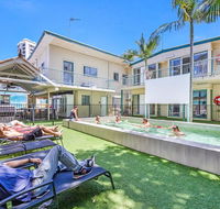 Surf Inn - Internet Find