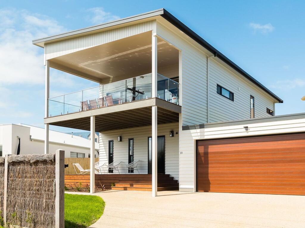 Accommodation Smiths Beach VIC Internet Find