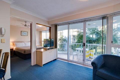 Surf Parade Resort - Internet Find 1