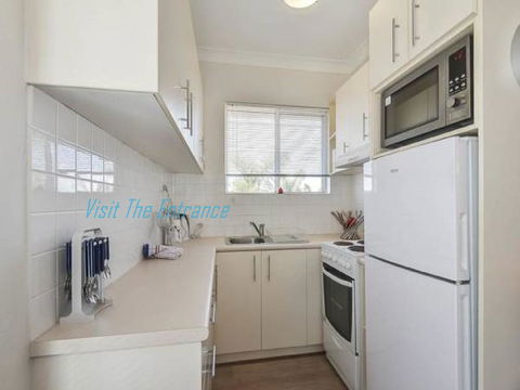 Surf Side Palms 12 - Internet Find 3