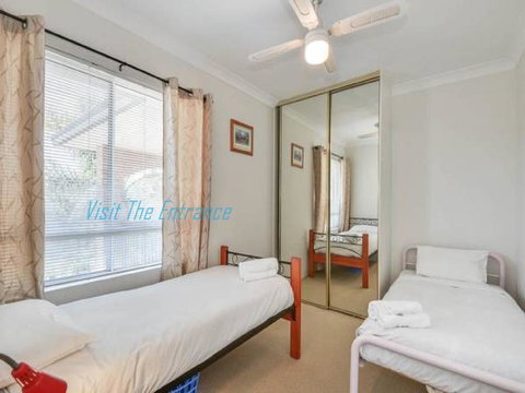 Surf Side Palms 12 - Internet Find 1