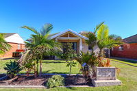 Business in Caves Beach NSW Internet Find Internet Find