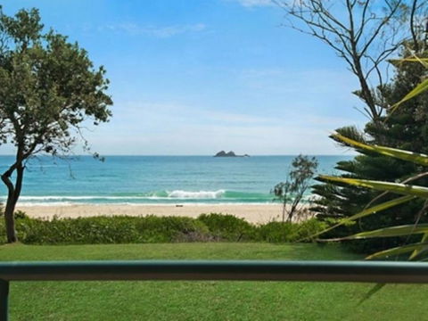 Surfside Byron Bay - Internet Find 3