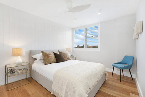 Surfways Executive Apartment At Manly Beach - Internet Find 3