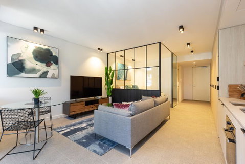 Surry Hills Fully Furnished Apartment (ELZ) - Internet Find 1