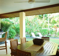 Surya Beachfront Villa No.1 - Internet Find