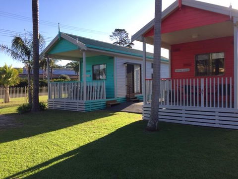 Sussex Palms Holiday Park - Internet Find 1