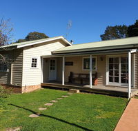 Sutton Forest Cottage - Internet Find
