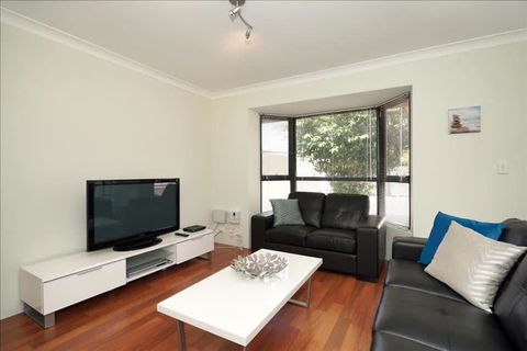 Swan River Applecross Heathcote Park 1BR Villa - Internet Find 1