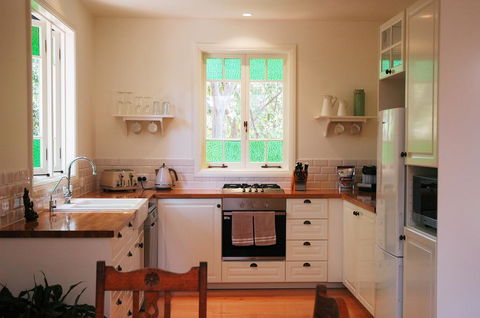 Sweet Love - Byron Bay Hinterland - Internet Find 3