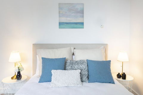 Sydney CBD Darling Harbour & ICC 2BR Free Parking - Internet Find 2