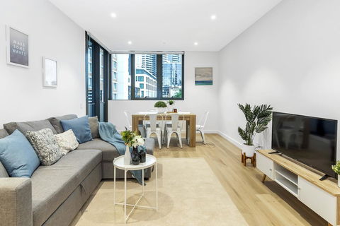 Sydney CBD Darling Harbour & ICC 2BR Free Parking - Internet Find 1