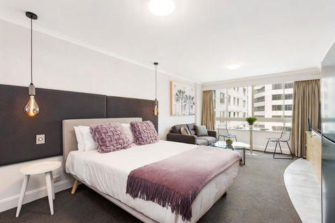 Sydney CBD Studio Apartment With Stunning View Of Darling Harbour (1704 KNT) - Internet Find 0