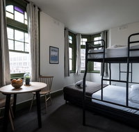 Sydney Central Inn - Internet Find
