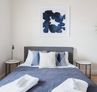 Sydney City CDB Water Views close to Harbour Bridge and Opera House - Internet Find