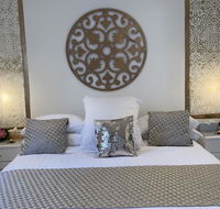 Sydney Executive Garden Apartments - Internet Find