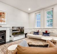 Sydney history with modern design and location - Internet Find