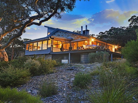 Sydney View - 70km From Sydney, 1000km From Care! - Internet Find 3