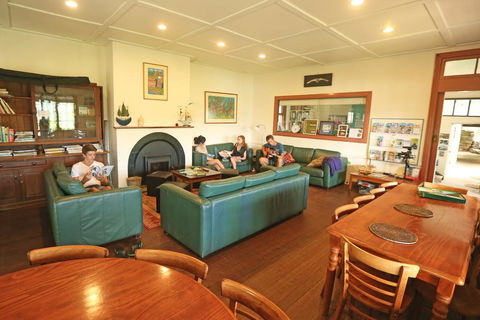 Sydney, Pittwater YHA - Internet Find 3