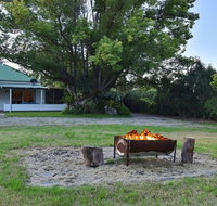 Tabitha Hill Cottage - Internet Find