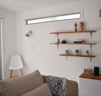 Tamara Beach House - Internet Find