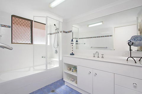 TAMARIND 2 KINGSCLIFF - Internet Find 3
