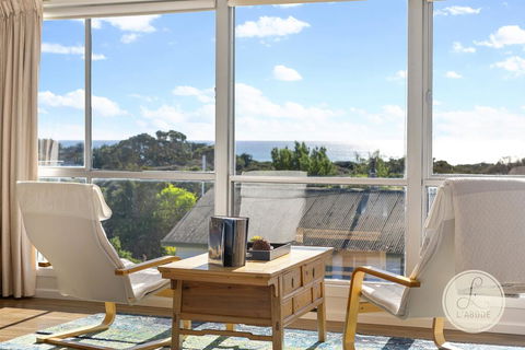 TASSIE SEASIDE SERENITY - L'Abode Accommodation - Internet Find 2