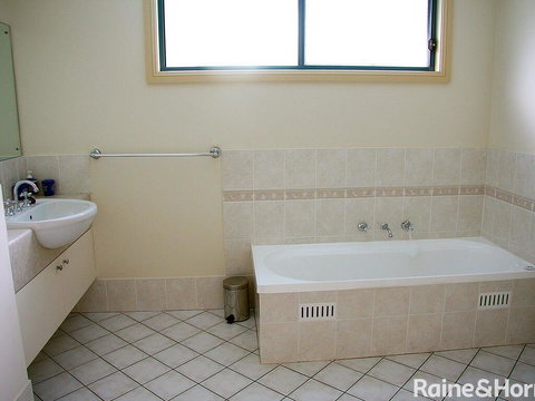 Terrigal Gem - 3/9 Auld Street, Terrigal - Internet Find 3