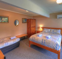 The 2C's Bed  Breakfast - Internet Find