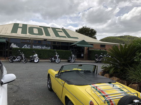 The Advancetown Hotel - Internet Find 1