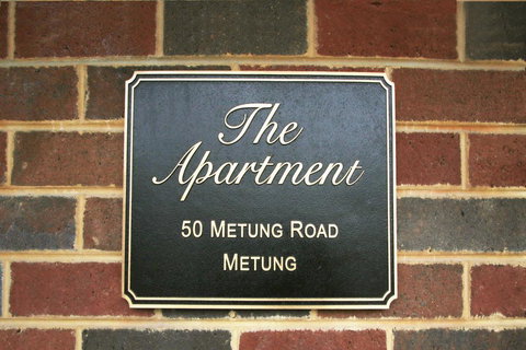 The Apartment, Metung - Internet Find 1