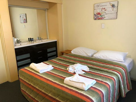 The Astor Hotel Motel - Internet Find 0
