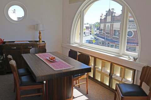 The Bank B&B West Wyalong - Internet Find 2