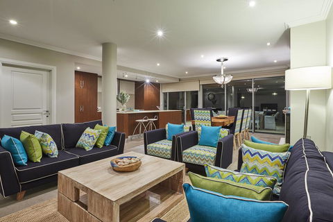 The Bay Residence, Dunsborough WA - Internet Find 3