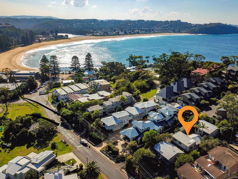 The Beach Hut Avoca Beach NSW - Internet Find 1