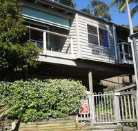 The Beach Hut Avoca Beach NSW - Internet Find