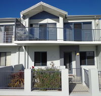 The Beach Villa Bunbury - Internet Find