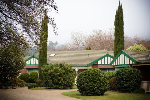 The Birch House - Silver Birches Luxury Accommodation Bright - Internet Find 1