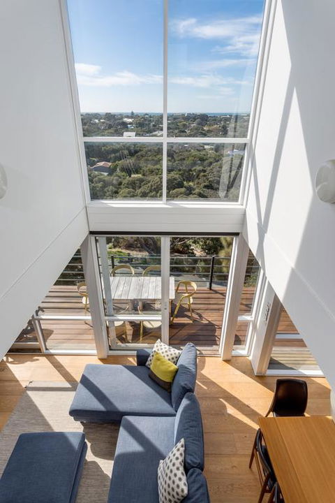 The Blairgowrie Glasshouse: 360 Views - Internet Find 3