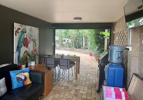 The Canungra Motel - Internet Find 2